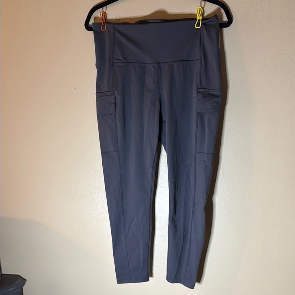 Xersion Charcoal Ankle Leggings